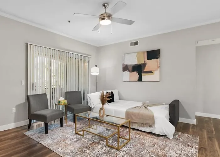 Relaxing 2br - Scottsdale, Pet-friendly, Sunrise Peak Apartment Scottsdale
